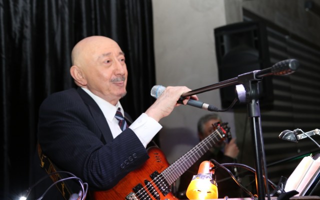 özdemir erdoğan