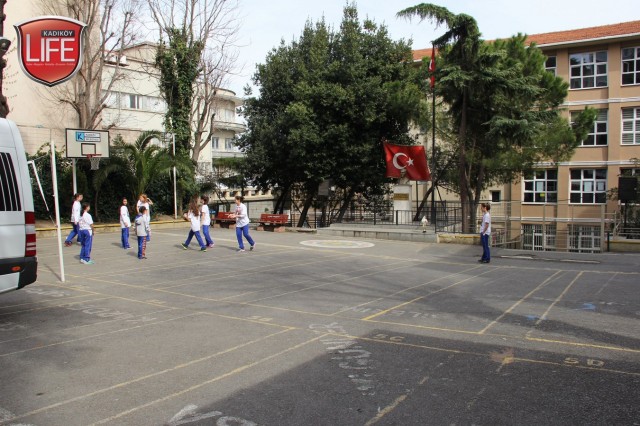 bahariye-ortaokulu-basketbol-turkiye-sampiyonu-oldu-2016-kadikoy-life-dergisi (13)