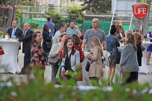 Velilerin ve Fazıl Say sevenlerinin meraklı bekleyişi, Kadıköy Life Dergisi objektiflerine böyle yansıdı.