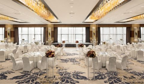 Sheraton Grand İstanbul Ataşehir, toplantı ve balo salonlarının son derece kullanıma uygun olmasıyla da dikkat çekiyor...