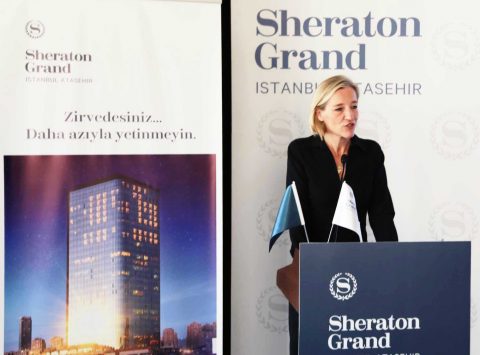 Basın Toplantısı'nda bir konuşma yapan Starwood Hotels and Resorts Türkiye Bölge Müdürü Sabine Dorn Ağlagül, "Starwood otelleri olarak Türkiye’nin gelişimine olan inancımız tamdır. Türkiyedeki yatırımlarımıza devam edeceğiz..." dedi