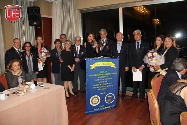 suheyl-behzat-uygur-kardesler-bostanci-rotary-meslekte-ustun-hizmet-odulu-kadikoy-life-dergisi (12)